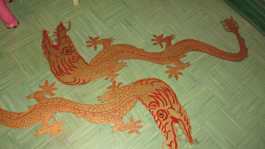Golden Dragon / dragons